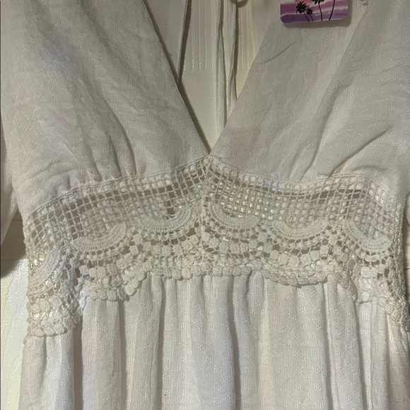 Dainty Hooligan Elegant White Textured Dress - Picture 3 of 7